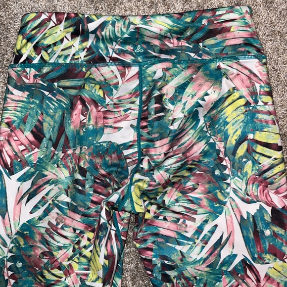 PRANA PALM LEAF LEGGINGS SIZE MEDIUM - Picture 7 of 7